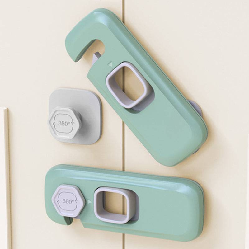 Home refrigerator lock securing fridge door for child safety