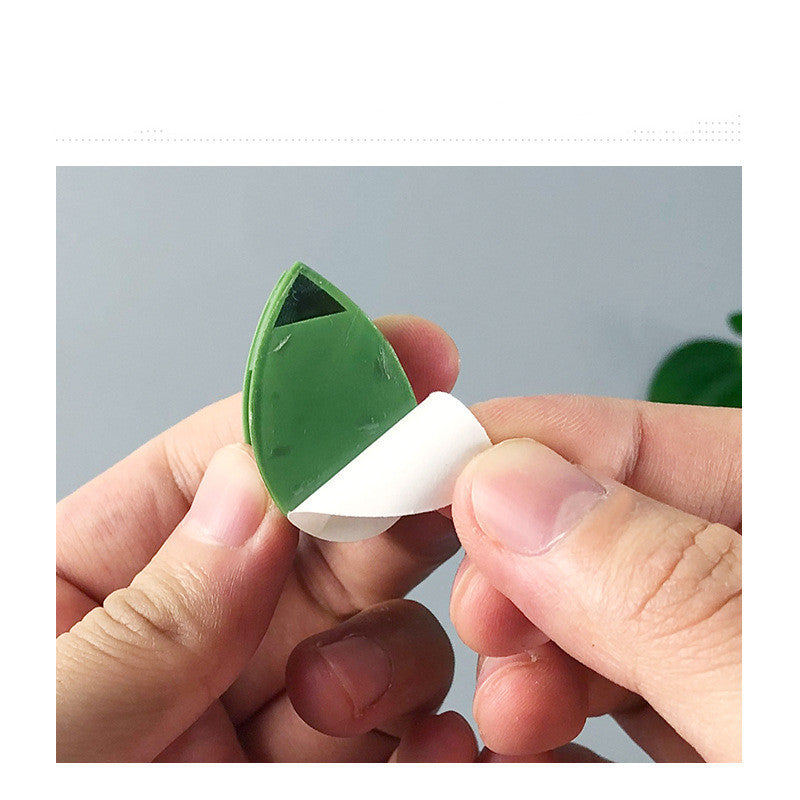 Plant Fixture Clip