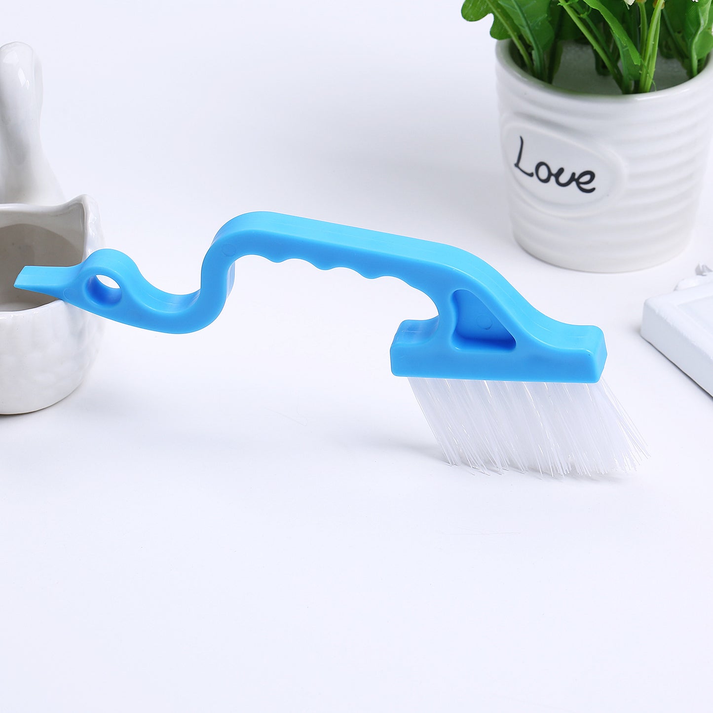 Multipurpose Cleaning Brush