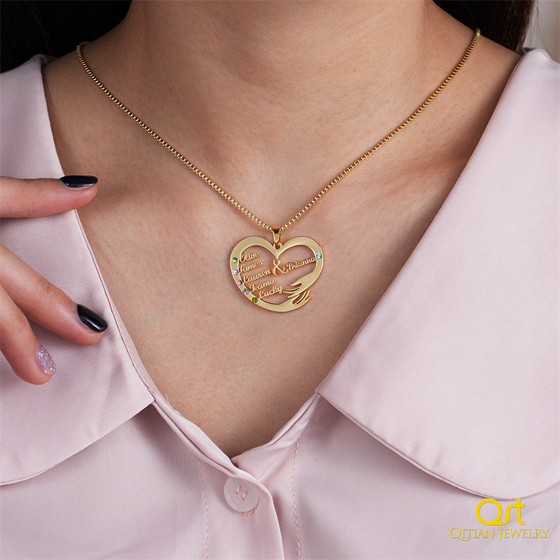 Heart-shaped Pendant Necklace