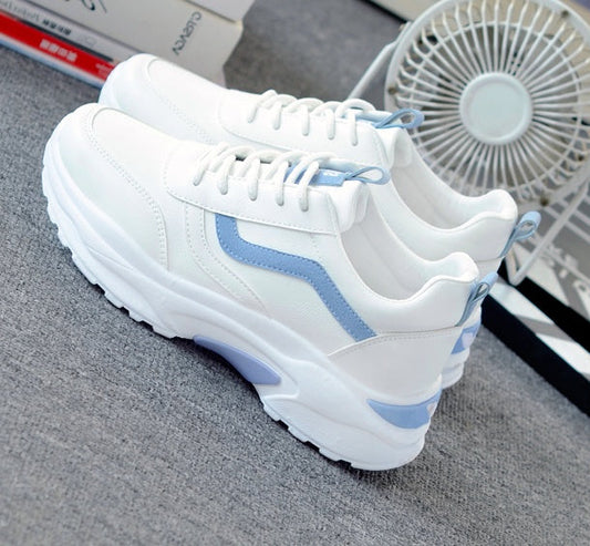 White Chunky Sneakers with Blue Accents – The Perfect Blend of Style & Everyday Comfort